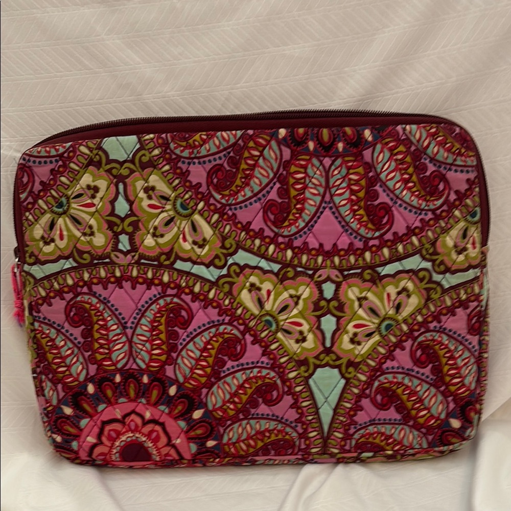 Vera Bradley Resort Medallion Pink and Green Laptop Bag